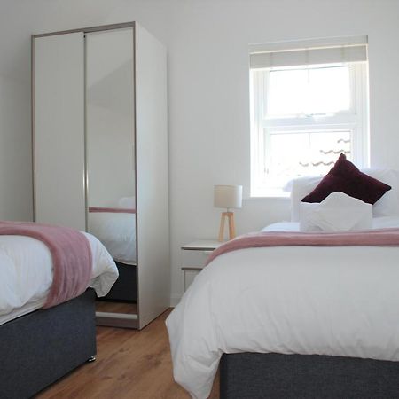Apartamento Coach House Southampton Exterior foto