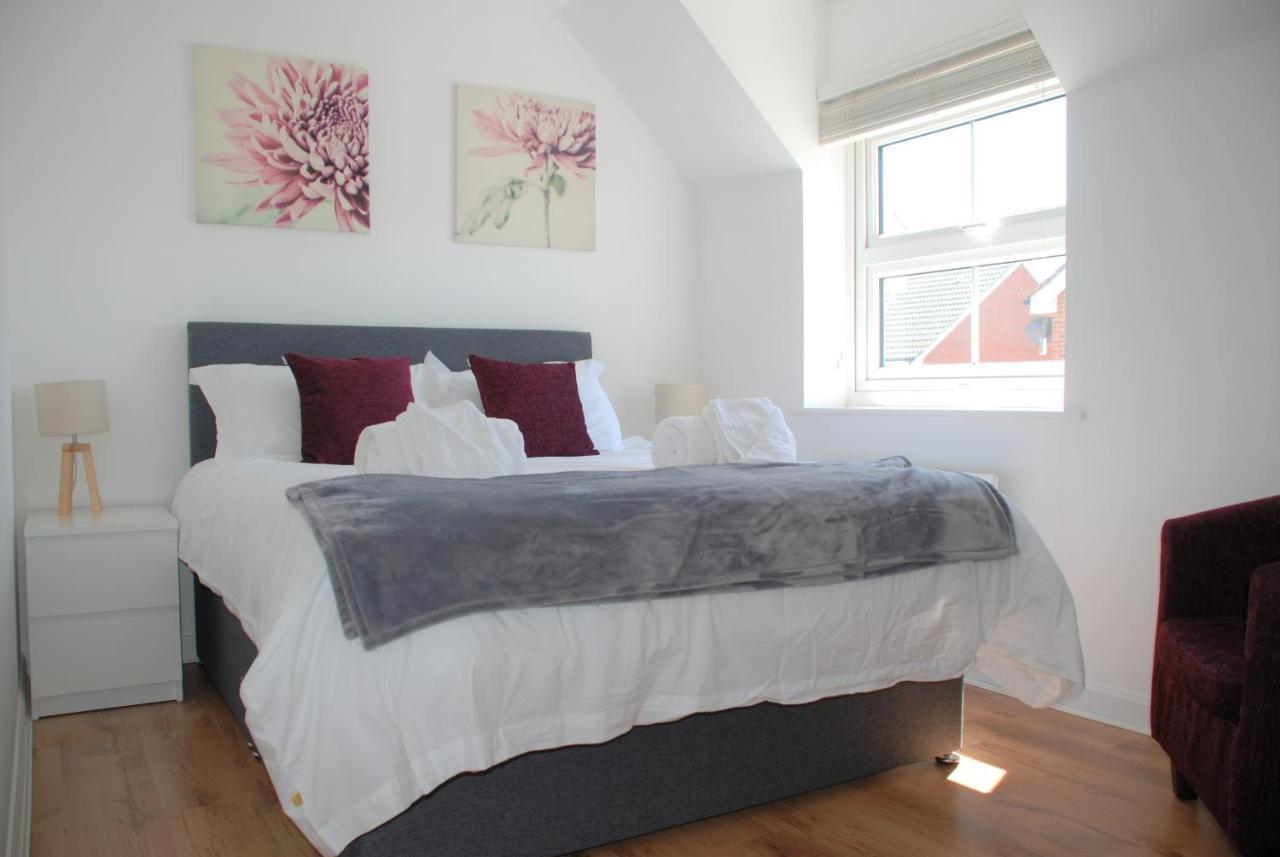 Apartamento Coach House Southampton Exterior foto